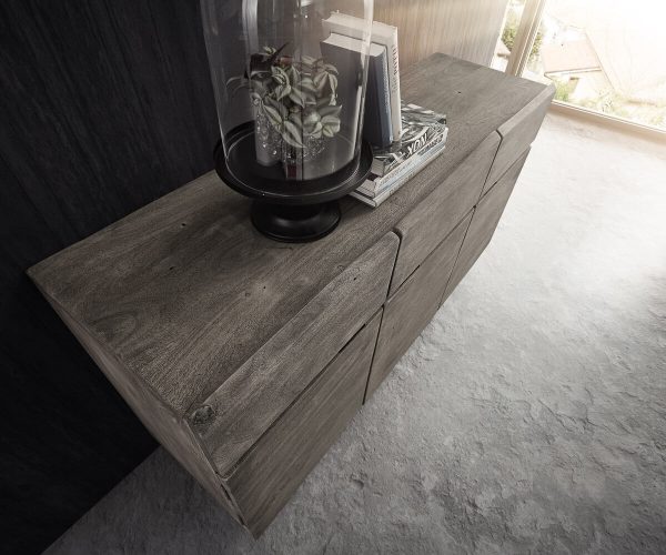 Příborník Live Edge 147 cm platinová akácie 3 dvířka 3 šuplíky - Image 8