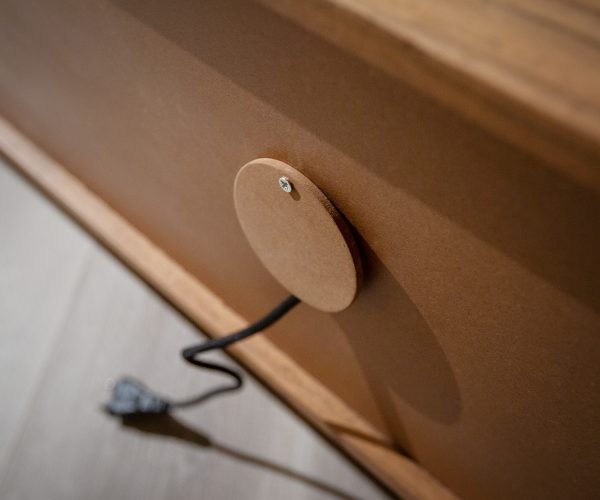 TV stolek Stonegrace 147 cm přírodní akácie 3D 3 dvířka - Image 10
