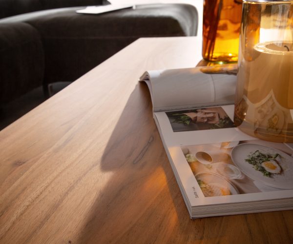 Konferenční stolek Stonegrace 80x60 přírodní akácie 2 šuplíky kamenná dýha podnož "V" - Image 5