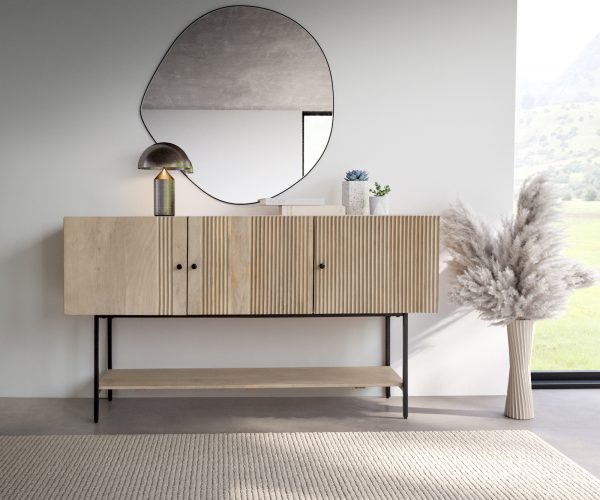 Komoda Nencia 165 cm mango bílé světlé 3 dvířka černý kov