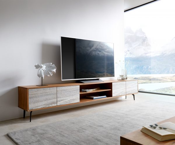 TV stolek Kleo 240 cm přírodní akácie 4 dvířka šikmá podnož černý kov