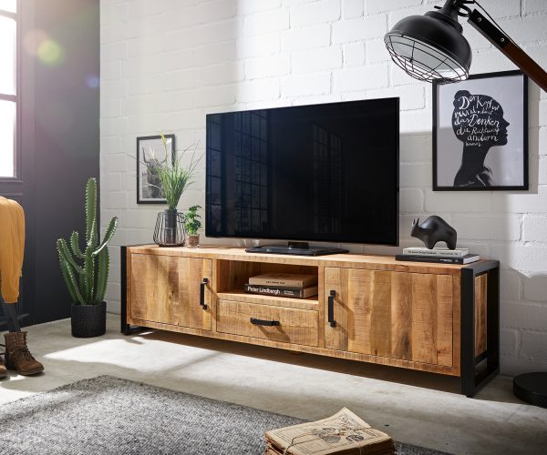 TV stolek Crompton 200 cm přírodní mango 2 dvířka 1 zásuvka 1 přihrádka kov černá