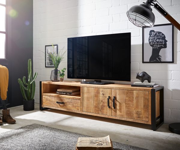 TV stolek Crompton 200 cm přírodní mango 2 dvířka 1 zásuvka 1 přihrádka kov černá