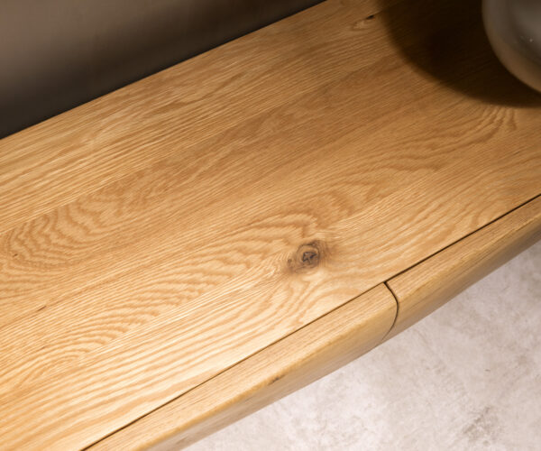 TV stolek New Live-Edge 200 cm přírodní dub 4 dvířka skleněná podnož - Image 4