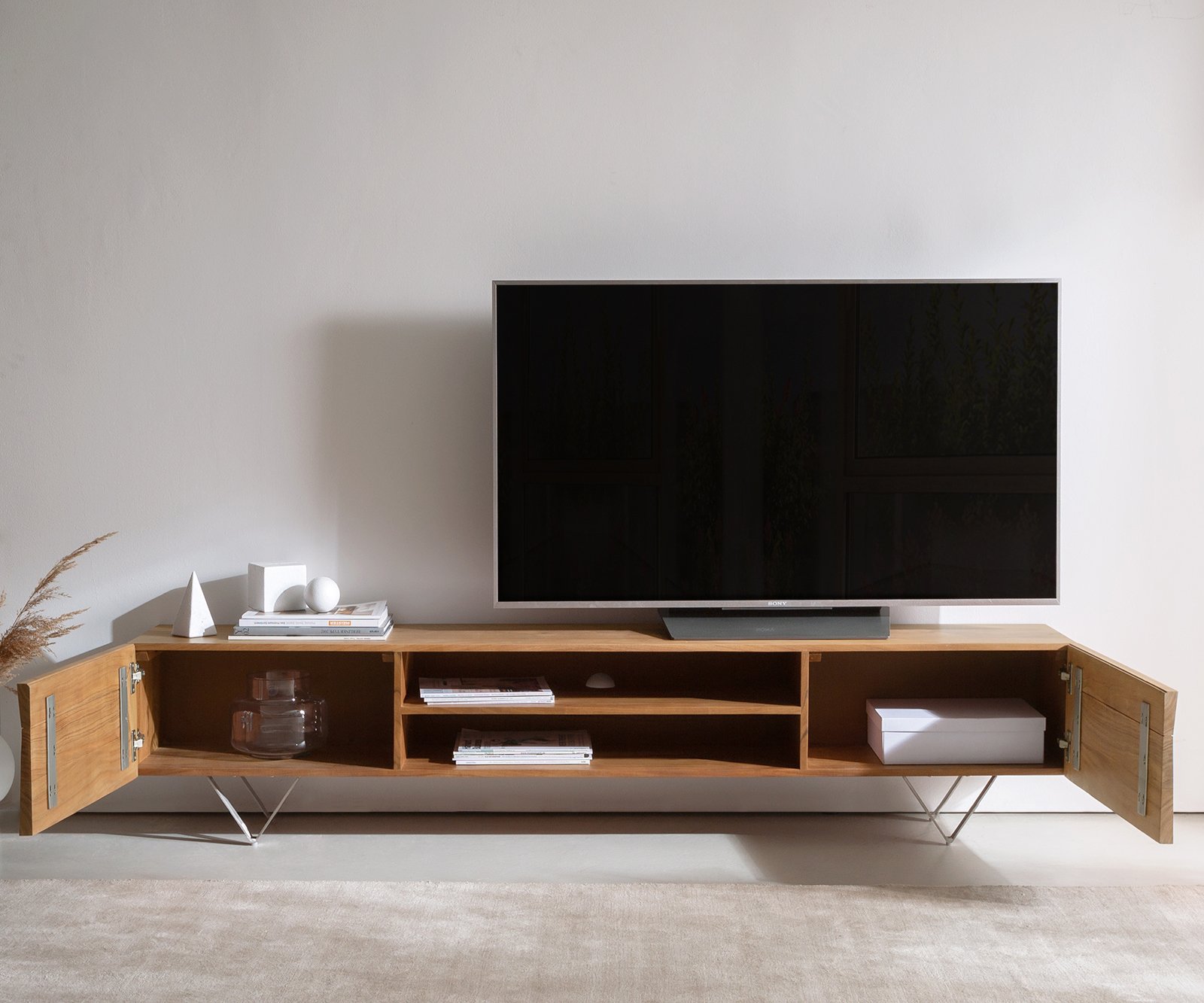 TV stolek Kayu 200 cm akácie přírodní 2 dvířka podnož ve tvaru V - Obrázek 4