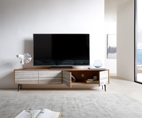 TV stolek Kleo 200 cm akácie přírodní 4 dvířka kovová podnož ve tvaru úhlu černá - Obrázek 8