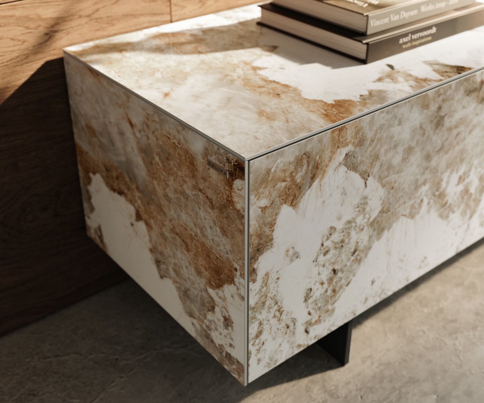 TV stolek Cuor 220 cm keramika Minas Melange bílá béžová 1 výklopná dvířka 2 zásuvky podnož závěsná kov černá - Obrázek 6