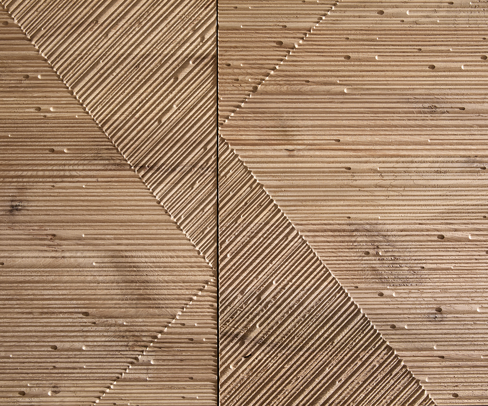 Komoda Tereos 200 cm dub přírodní 3D efekt 4 dvířka podnož ve tvaru L nerezová ocel broušená - Obrázek 3