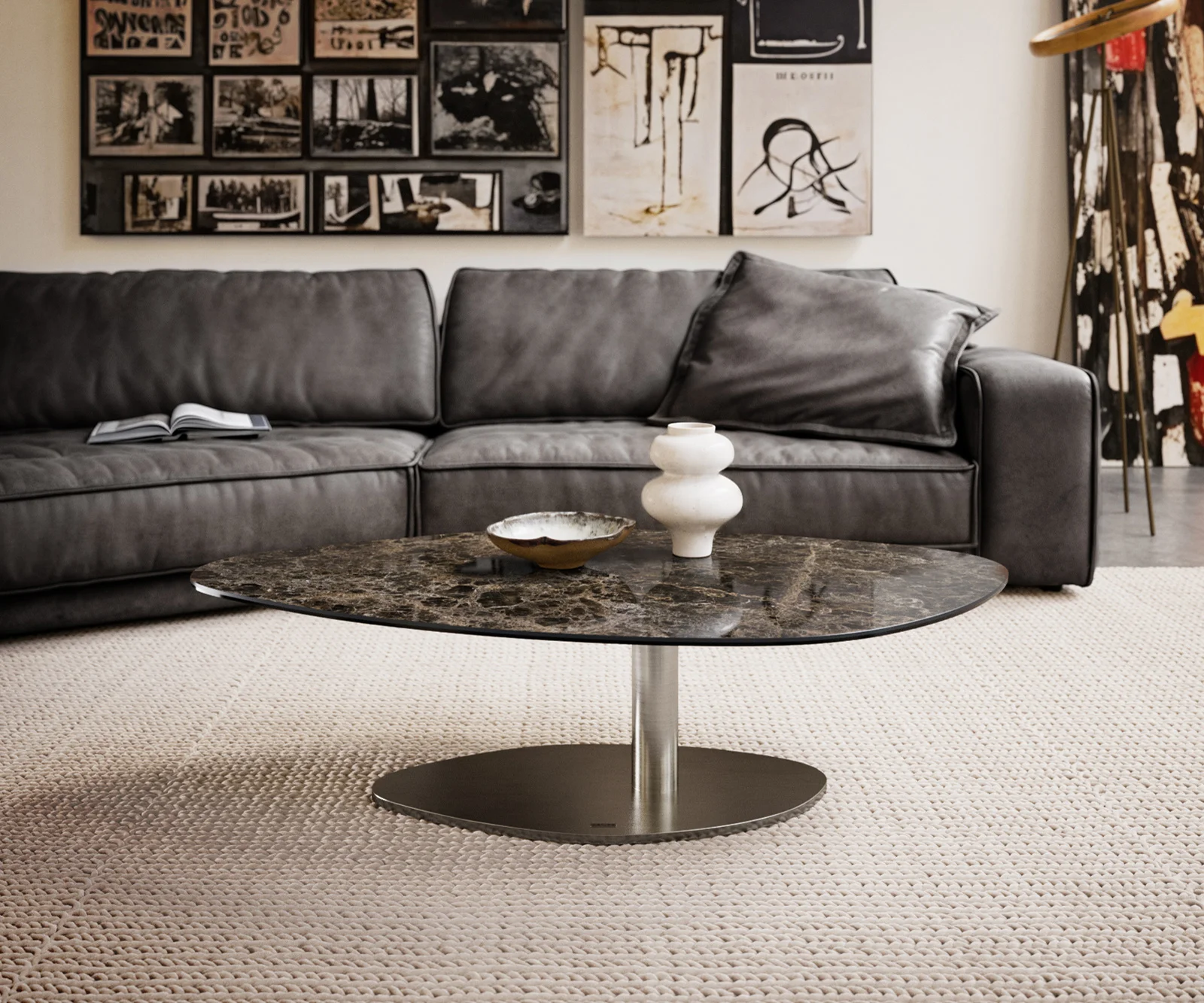 Konferenční stolek Edge organický 140x76 cm keramika Laminam® Emperador Extra Lucidato tmavě hnědá Vibany nerezová ocel broušená