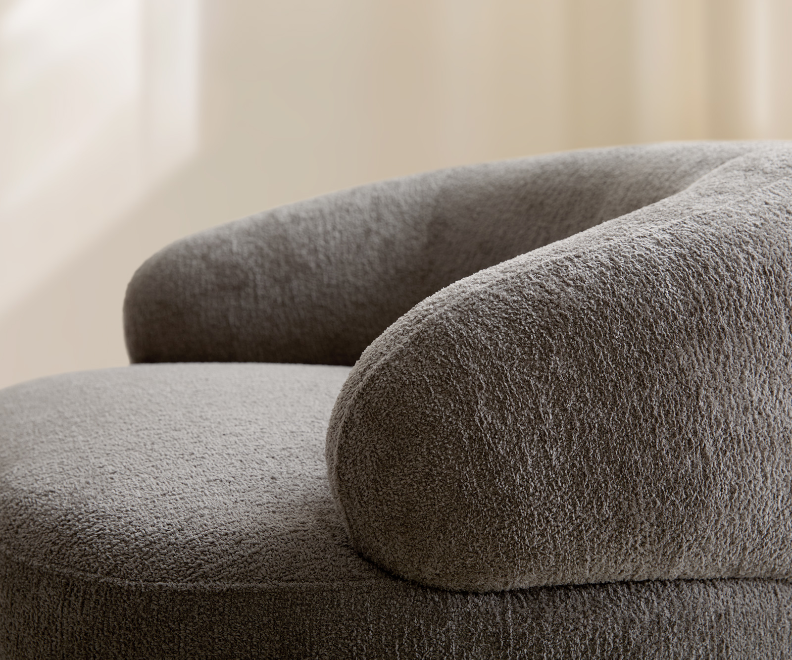 Křeslo Nova 88×88 cm bouclé měkký tmavě béžová - Obrázek 5