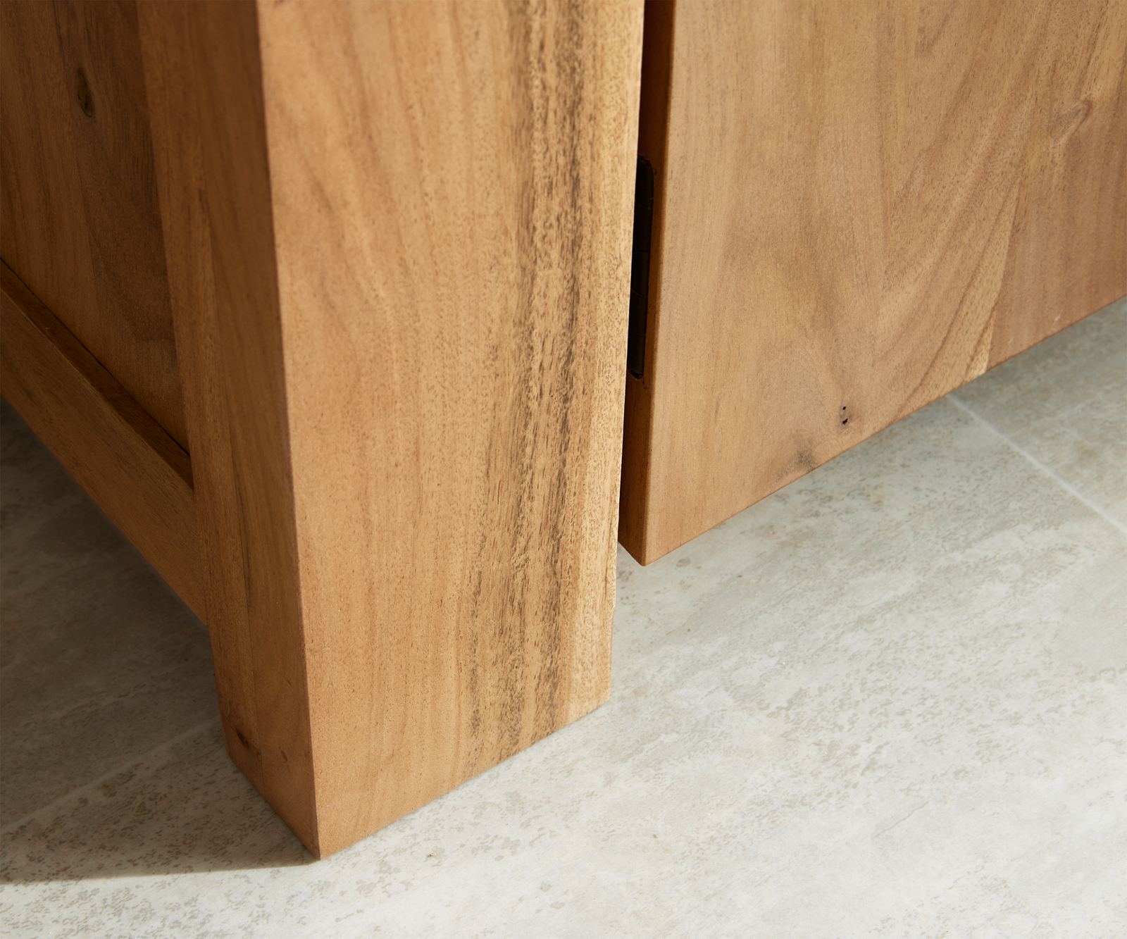 Skříň Solidu 45x185 cm akácie přírodní - Obrázek 7