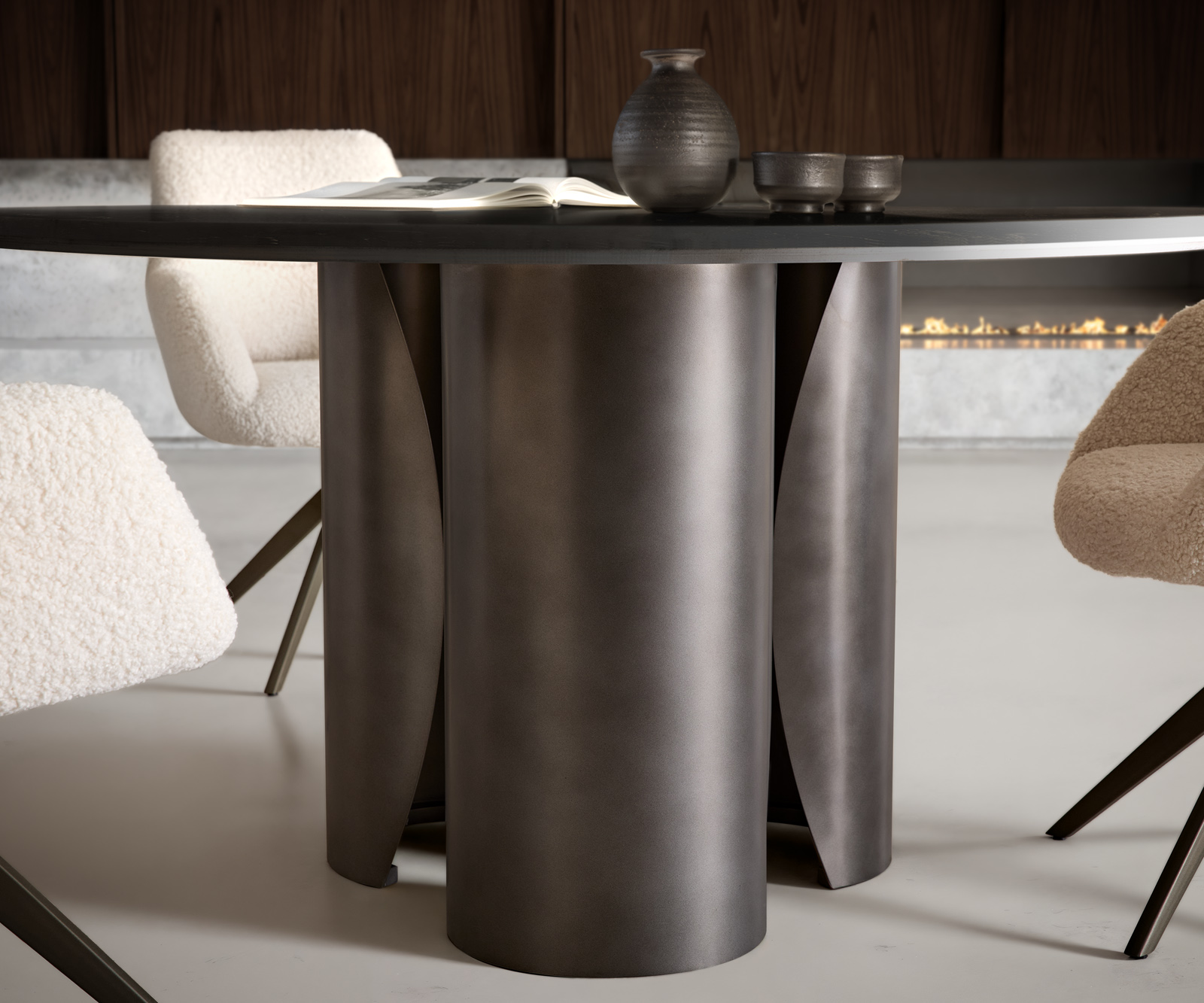 Jídelní stůl Adenza kulatý 140x140 cm mramor černá stříbrná kov Black Antique - Obrázek 4