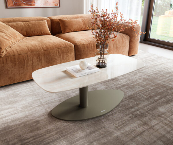 Konferenční stolek Edge oválný tvar 100×50 cm keramika onyx champagne vibany kov titanová barva