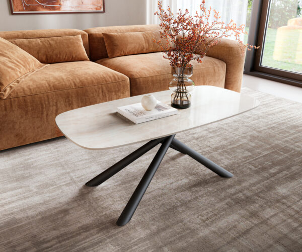 Konferenční stolek Edge oválný tvar 100×50 cm keramika onyx champagne Sarity kov černá