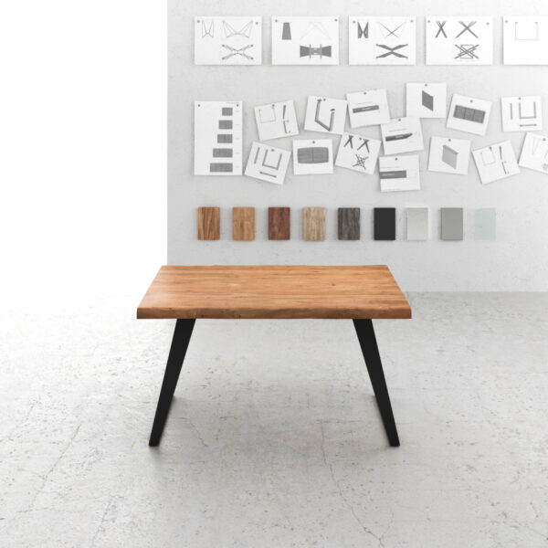 Jídelní stůl Edge 140×90 XL přírodní akácie kov šikmý