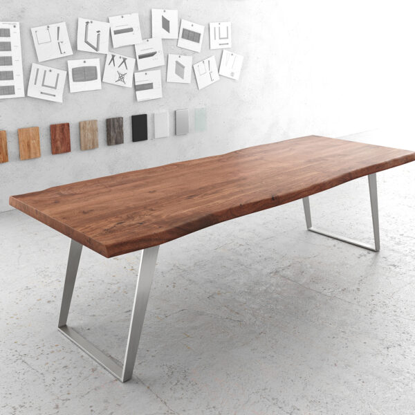 Jídelní stůl Edge 260x100cm XL hnědá akácie nerezová ocel stříbrná šikmá