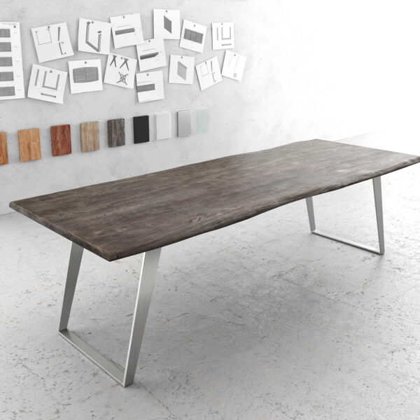 Jídelní stůl Edge 260x100cm platinová akácie nerezová ocel stříbrná šikmá
