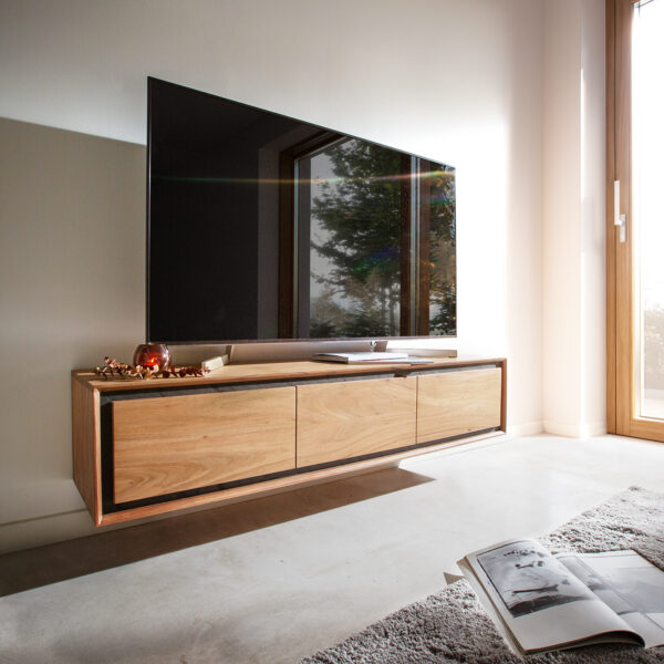 TV stolek Stonegrace 145 cm přírodní akácie 3 dvířka kamenná dýha závěsný