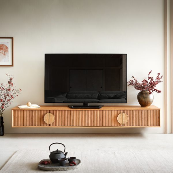 TV stolek Surimu 200x35x25 cm akácie světle hnědá 4 dvířka korkové madlo závěsný