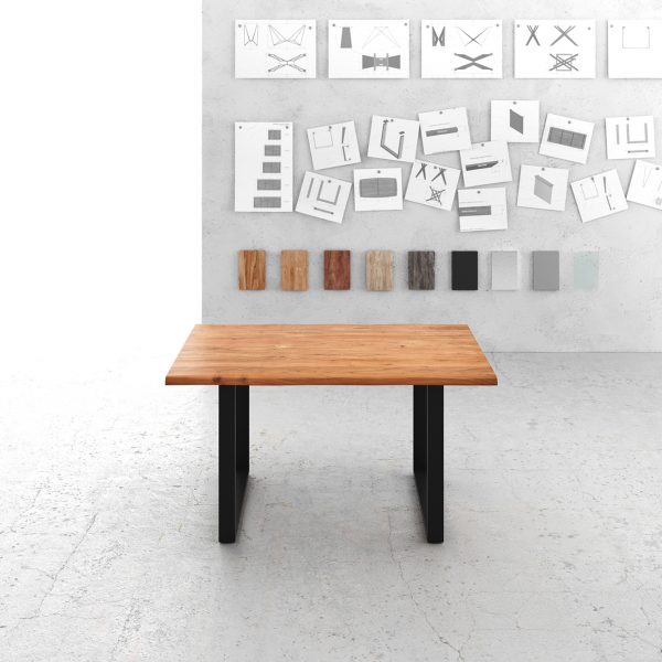 Jídelní stůl Edge 140×90 cm přírodní akácie černý kov nepravidelná hrana